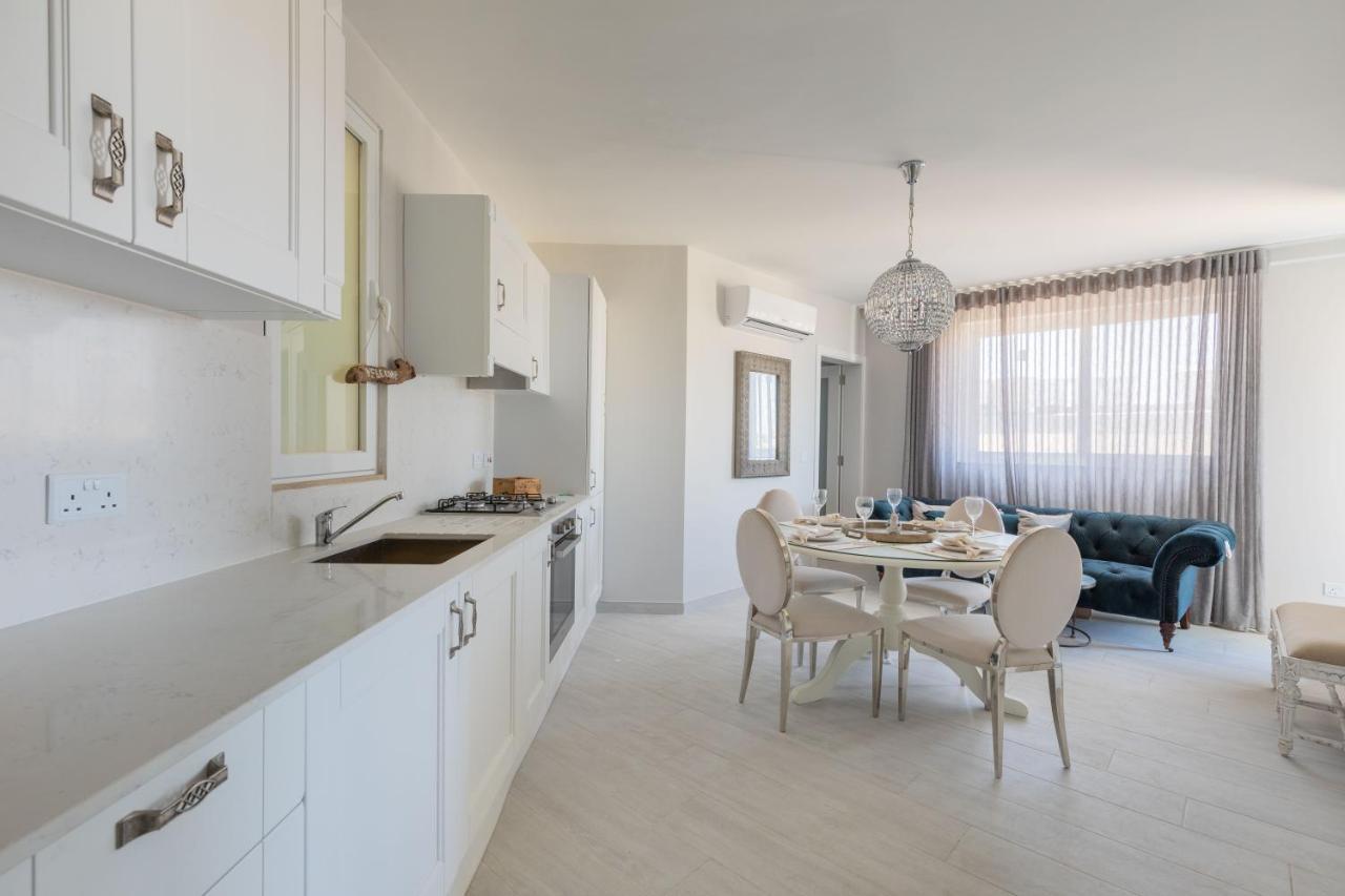 Boutique Style - 2 Bedroom Apartment- Ta'Xbiex, Sliema Area Ta Xbiex Exterior foto